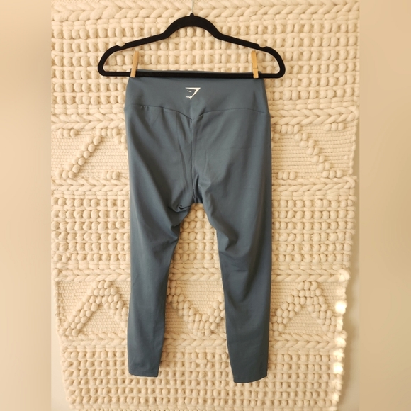 Gymshark 3/4 leggings - Picture 2 of 6